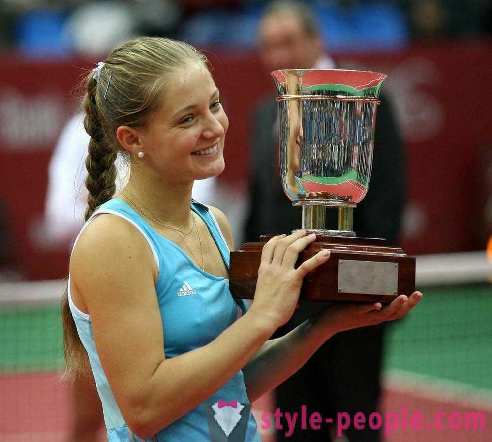 Anna Tsjakvetadze, en russisk tennisspiller: biografi, personlige liv, sports prestasjoner