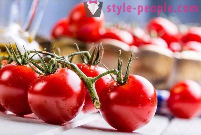 Tomato diett for vekttap: Alternativer-menyen, rangeringer. Calorie fersk tomat