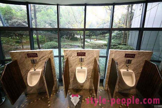 Hvordan 5-stjerners offentlig toalett fra Kina