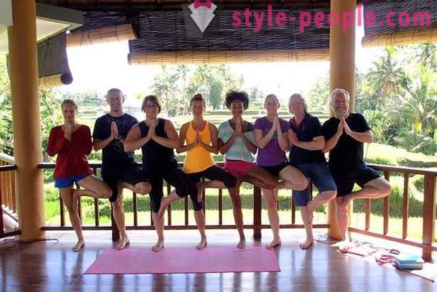 Slapp av i lotus stilling: der hvor å gjøre yoga