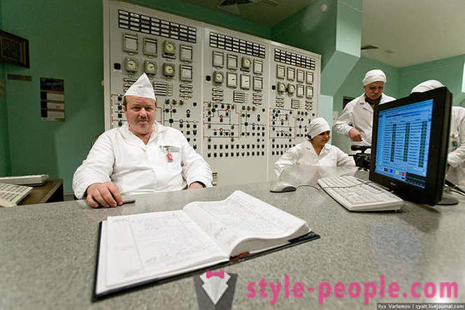 Hvordan fungerer Smolensk kjernekraftverk