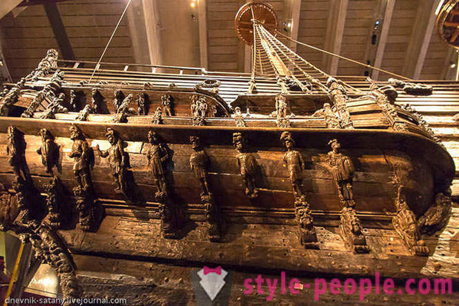 Omvisning på museet det eneste skipet av XVII århundre