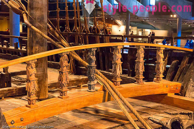 Omvisning på museet det eneste skipet av XVII århundre