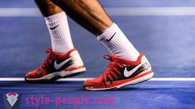Som trenger sko for tennis?