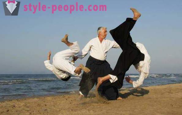 Aikido - en japansk kampkunst. Aikido: beskrivelse, utstyr og anmeldelser