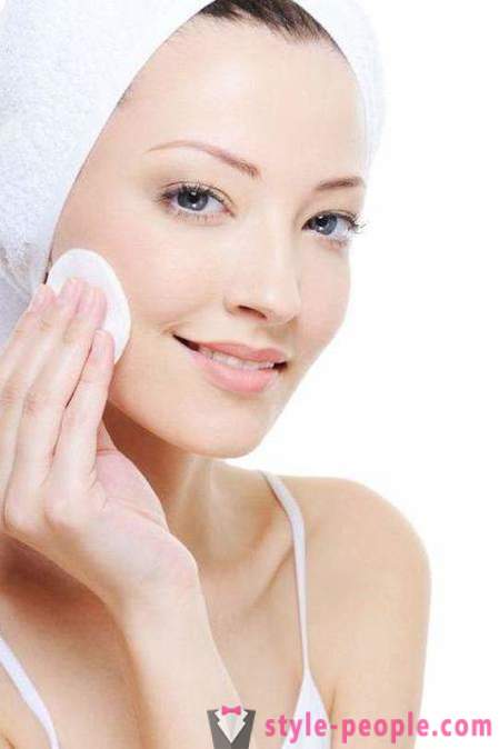 Linolje for ansikts rynker: anmeldelser, oppskrifter. Linolje i kosmetikk