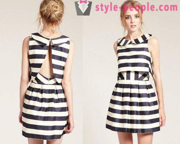 Fasjonable sommer kjole med striper