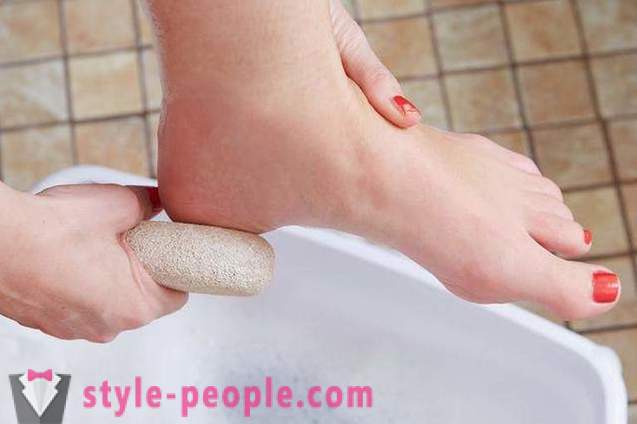 Tørr hud på føttene: Årsaker