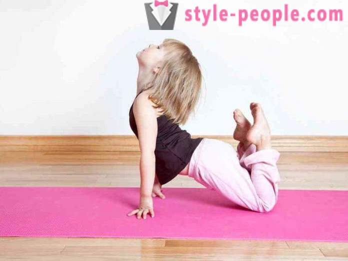 Yoga hjemme for nybegynnere: øvelser, bilder