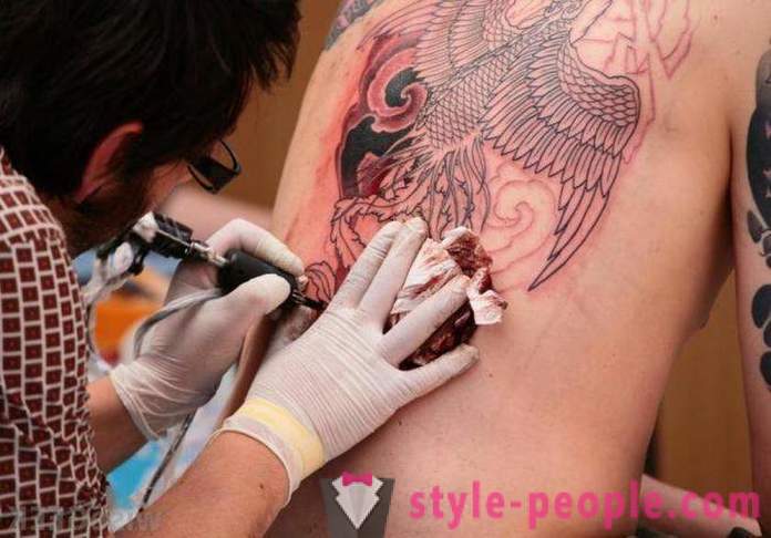 Hvordan ta vare på tatoveringen under healing perioden?